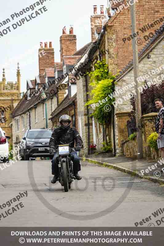 Vintage motorcycle club;eventdigitalimages;no limits trackdays;peter wileman photography;vintage motocycles;vmcc banbury run photographs